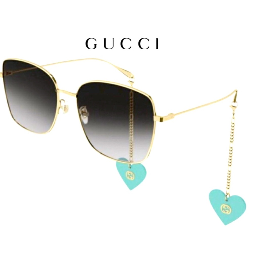 Gorgeous Gucci Sunglasses with beautiful removable charms 💞 - Picture 3 of 5